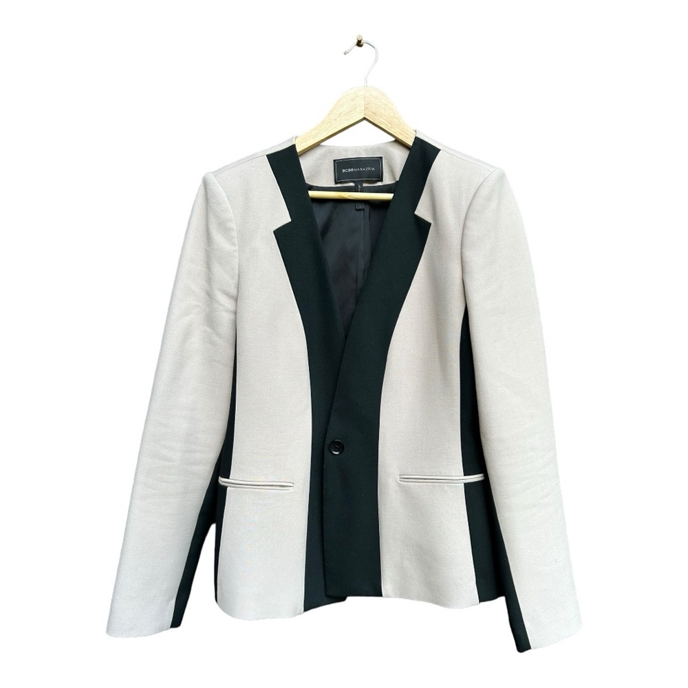 BCBGMaxAzria Black and Cream Blazer